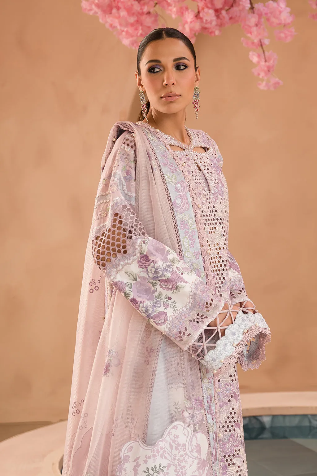 Afrozeh The Painted Garden Festiive Eid Lawn – Honeysuckle