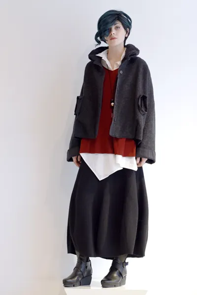 EC Ike Skirt in EC Black