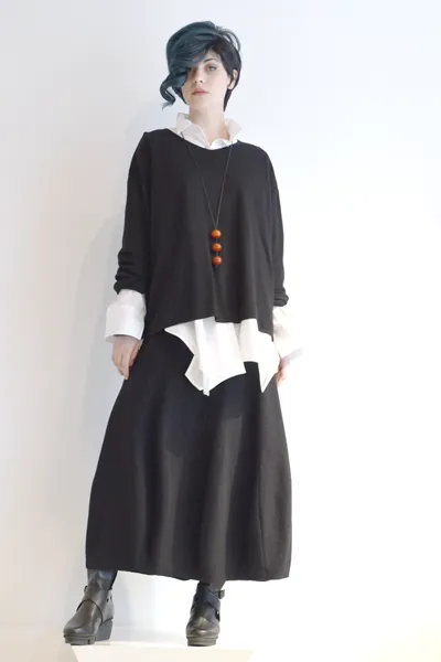 EC Ike Skirt in EC Black
