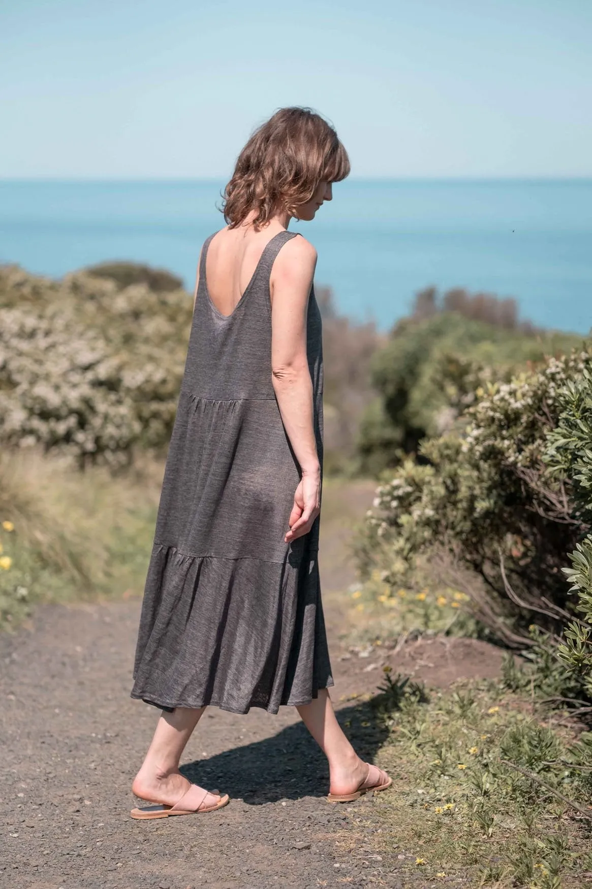 Leila tiered dress / Gunmetal