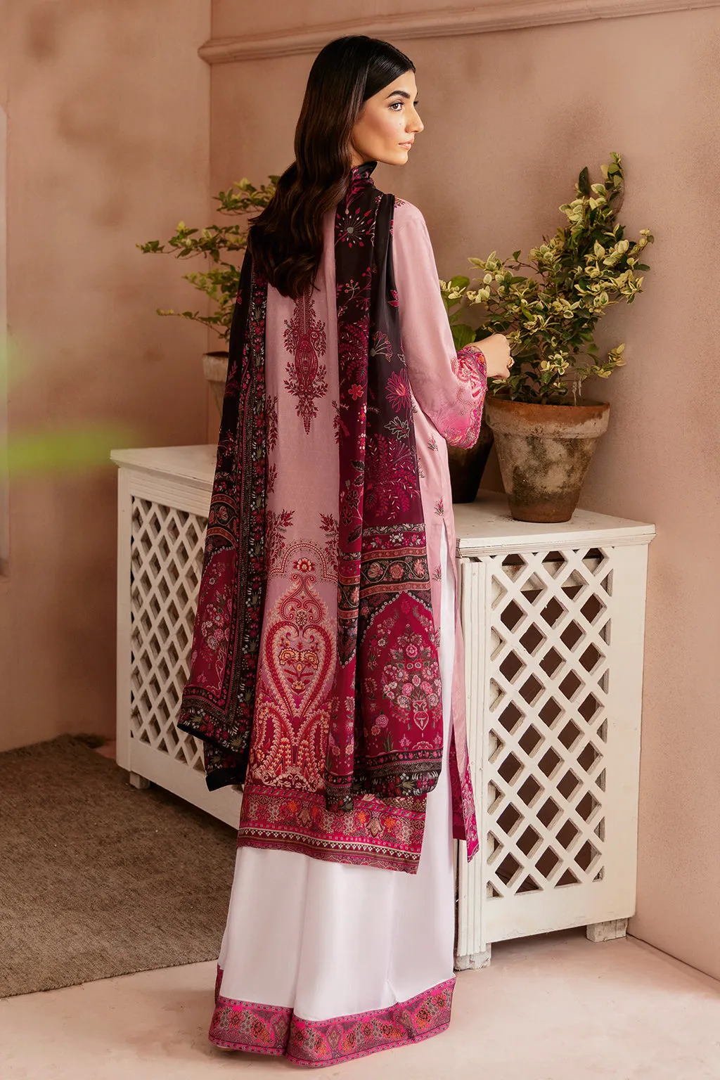 Ramsha Riwaj Winter – J-304