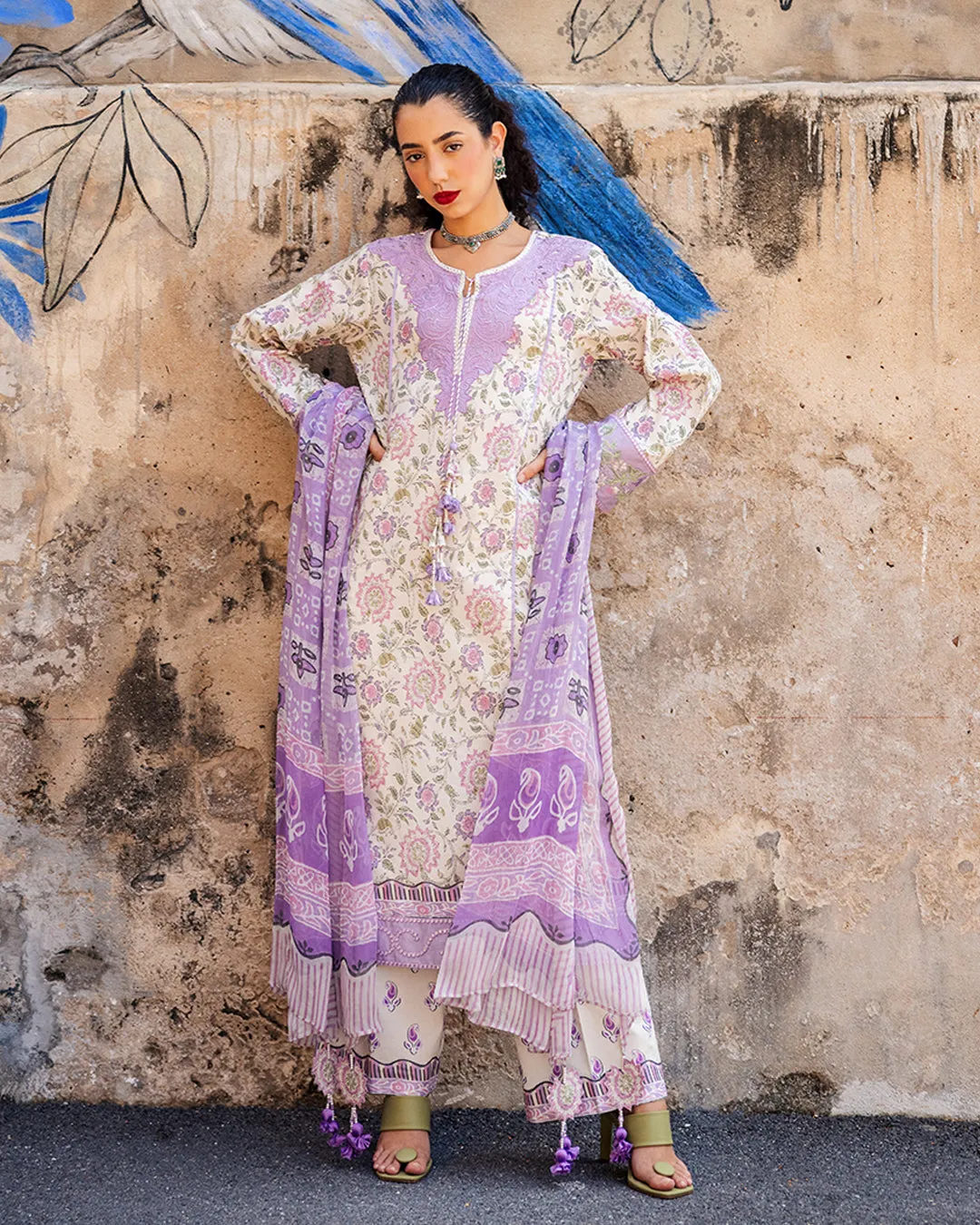 Roheenaz Taneez Block Print Lawn – Kiana
