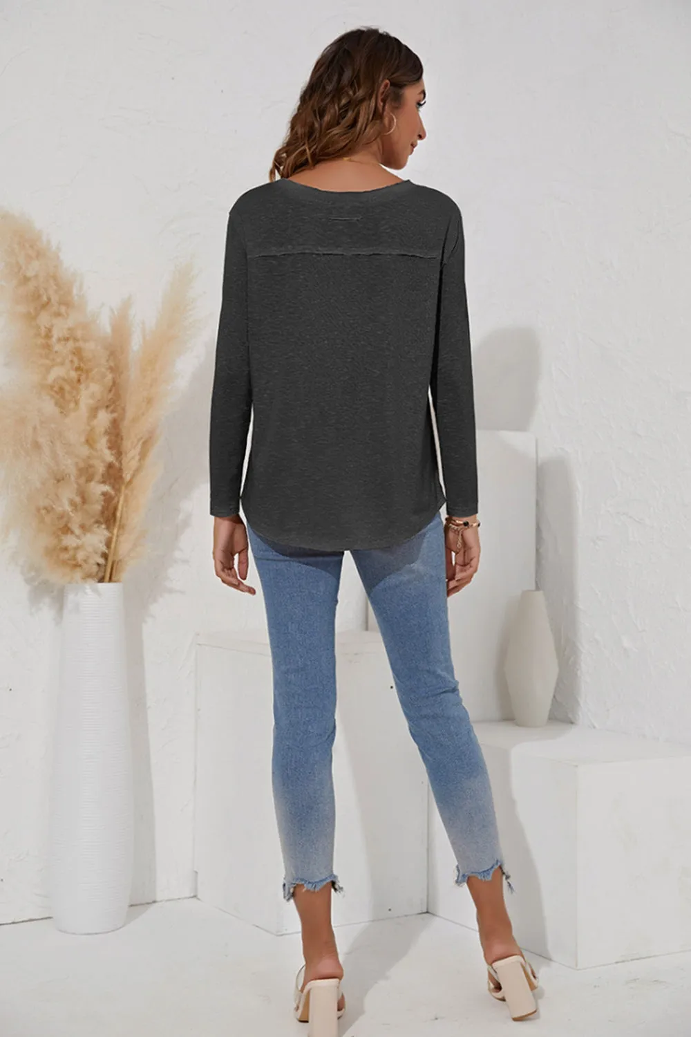Solid Color Long-Sleeved T-Shirt