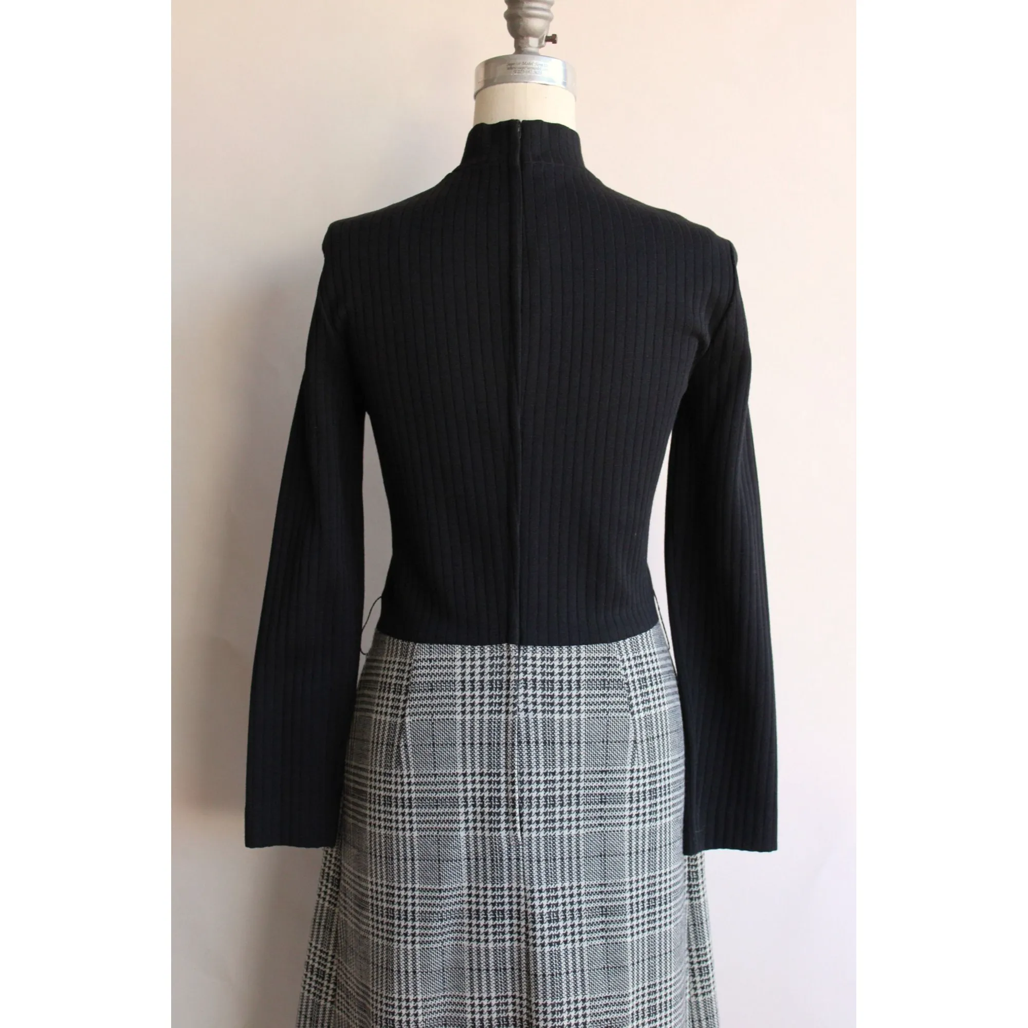 Vintage 1960s Dress with Pockets By Butte Knits